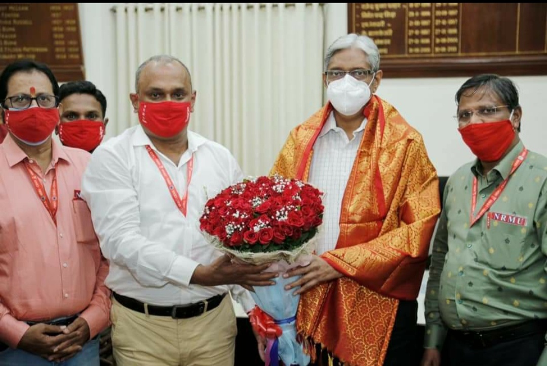 GS NRMU (CR/KR) COM. VENU P NAIR AND OTHER NRMU OB'S  HAD A COURTESY VISIT TO NEW GM OF C. RLY. SHRI ANIL KUMAR LAHOTI ON 03.08.2021 AT HIS CHAMBER