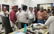 ON 22/07/2022 GS NRMU (CR/KR) COM. VENU P. NAIR VISITED RAILWAY HOSPITAL KALYAN AND ATTENDED THE FAREWELL FUNCTION OF COM. PAKASH KAMBLE, SECRETARY KALYAN LINE BRANCH