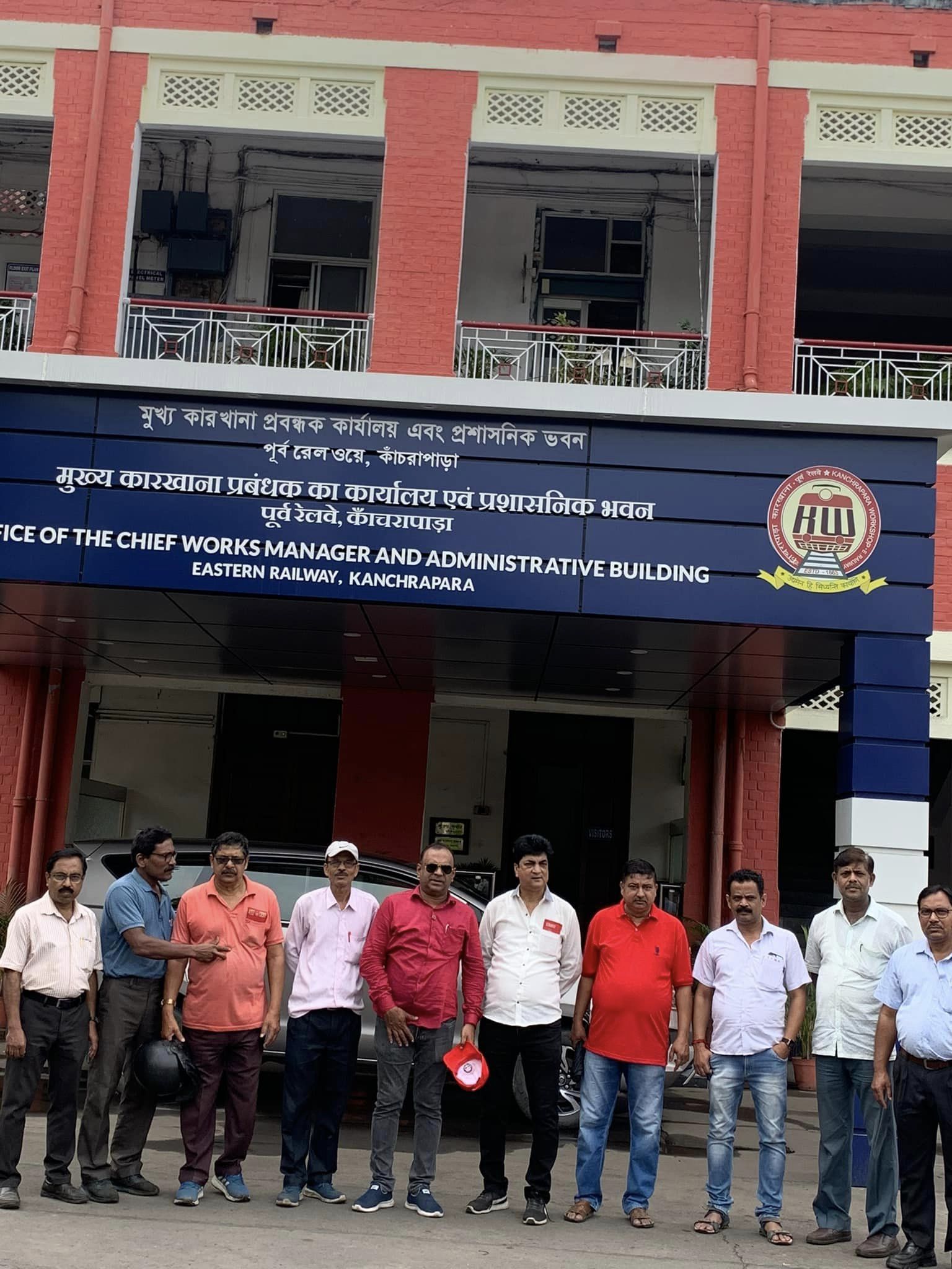 GS/NRMU (CR/KR) COM. VENU P. NAIR ALONGWITH GS/ERMU COM. AMIT KUMAR GHOSH VISITED  NAIHATI CREW LOBBY/ KANCHARAPARA WORKSHOP LOCO AND C&W SECTION/ ERMU KANCHARAPARA UNION BRANCH OF SEALDAH DIVISION ON 01.04.2023