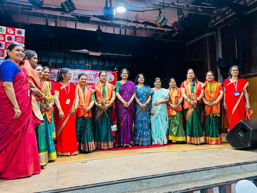 INTERNATIONAL WOMENS DAY CELEBRATED BY NRMU(CR/KR) MUMBAI DIVISION IN CSMT AUDITORIUM IN THE PRESENCE GS COM. VENU P NAIR AND GUEST PCPO & CPO/ CRLY